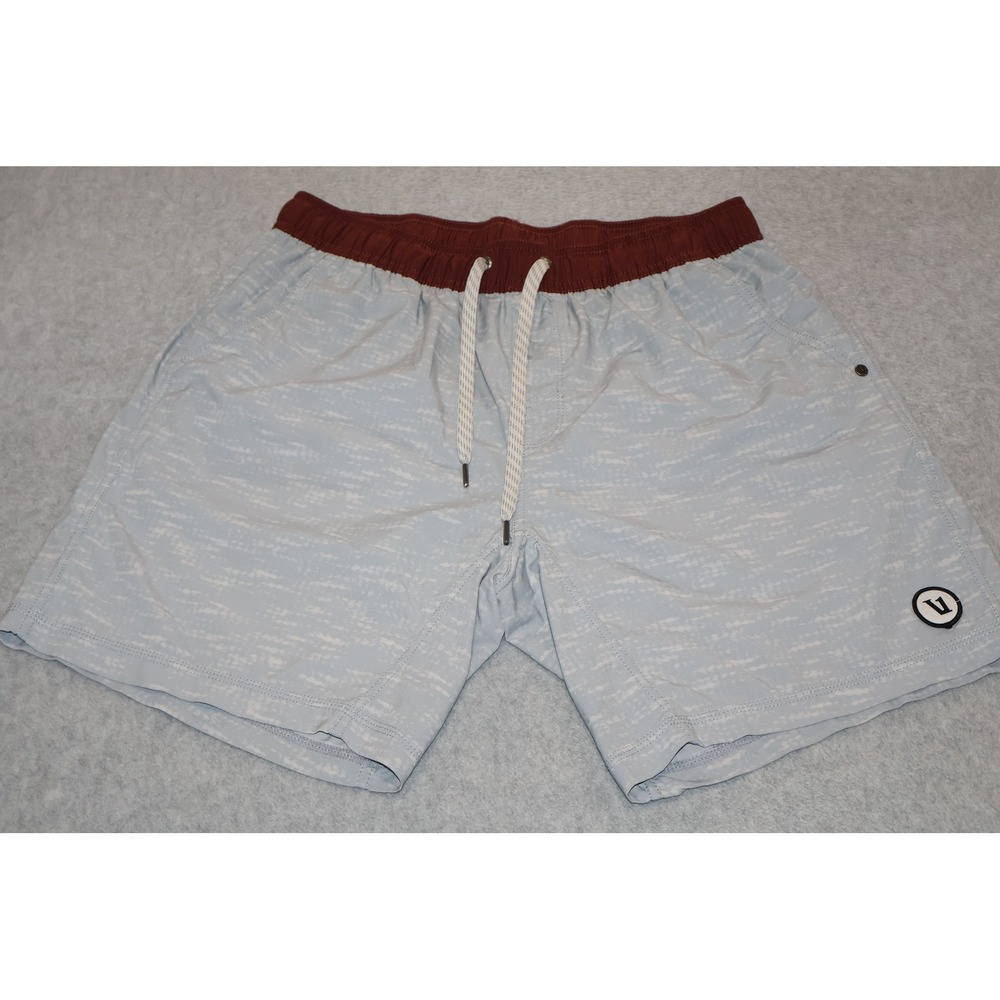 Vuori Banks Lined Shorts Men Medium Gray Maroon Trunks 7" Inseam Gym Workout